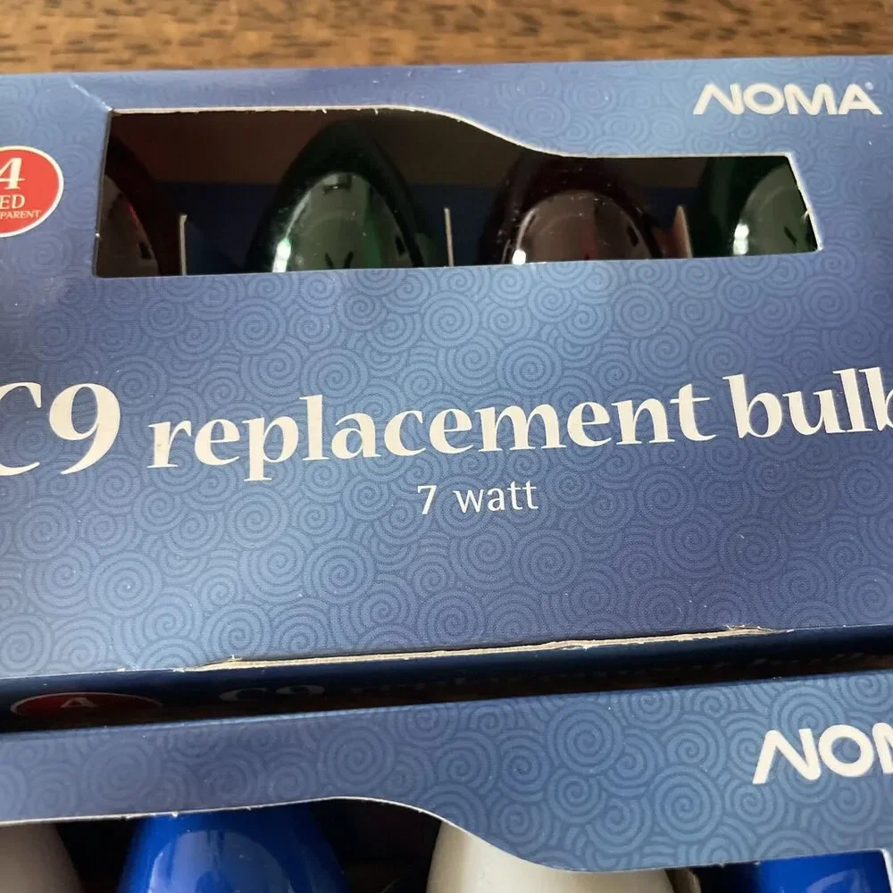Vintage NOMA Christmas C9 Replacement Bulbs Multicolor 4 Packs 7 Watt Holiday